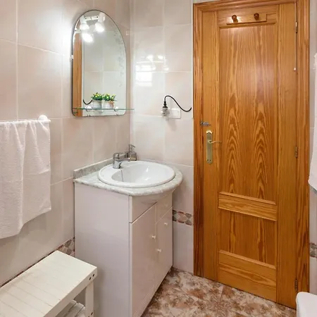 50 Meters From The Апартаменти